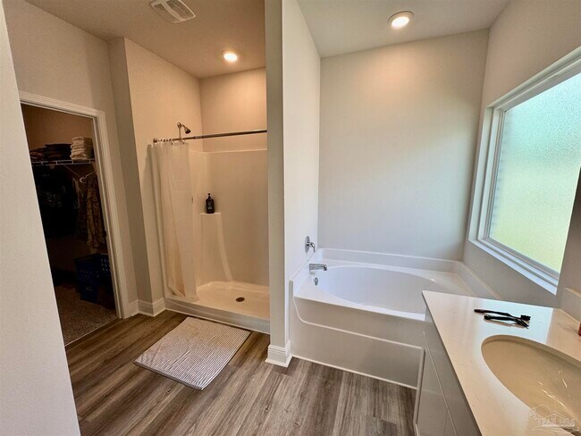 Building Photo - 8084 Fir Tree Dr