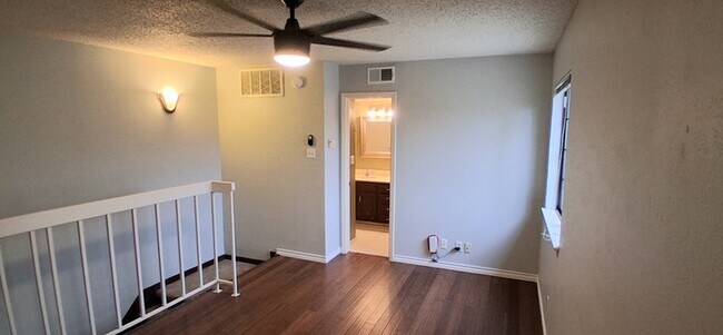 Building Photo - 5200 Martel Ave