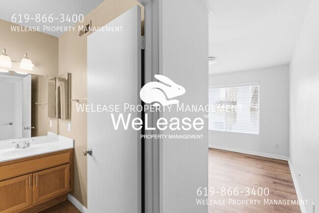 Building Photo - 10956 Creekbridge Pl