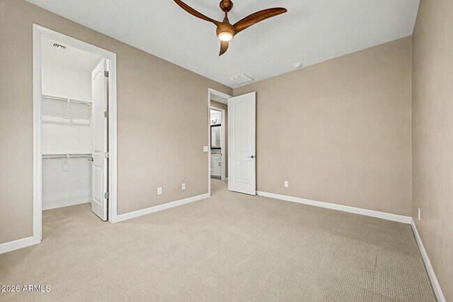 Building Photo - 4128 S Greythorne Way