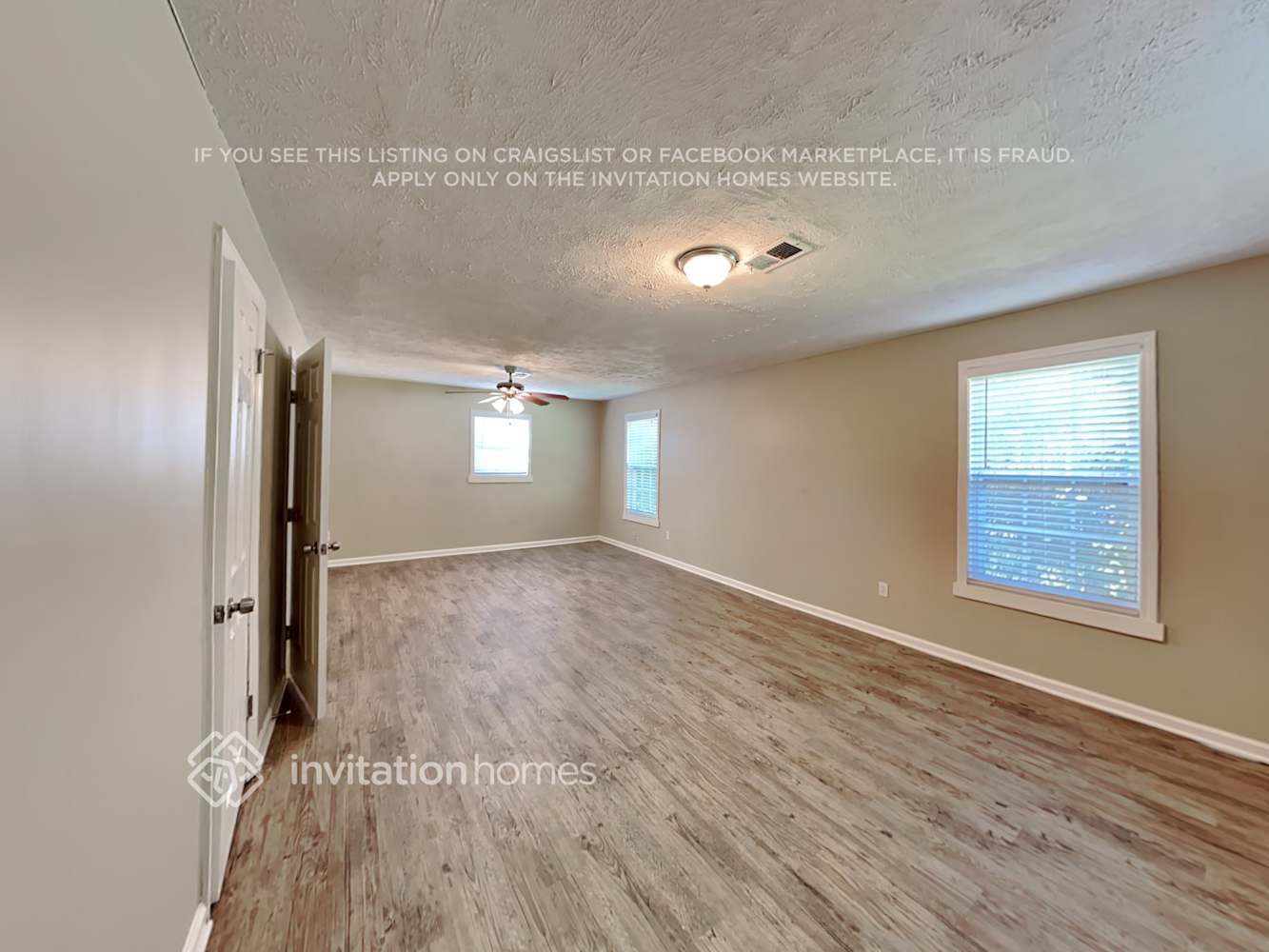 Building Photo - 595 Rivercrest Dr