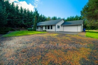 Building Photo - 1312 SE 352nd Ave