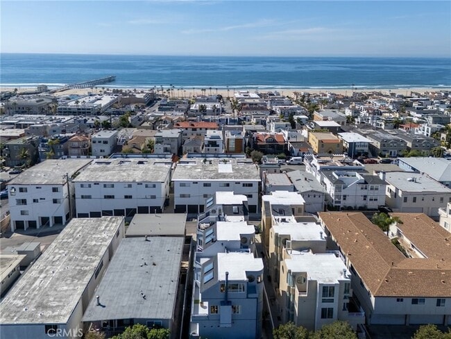 Building Photo - 1452 Loma Dr