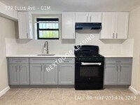 Building Photo - 179 Ellis Ave