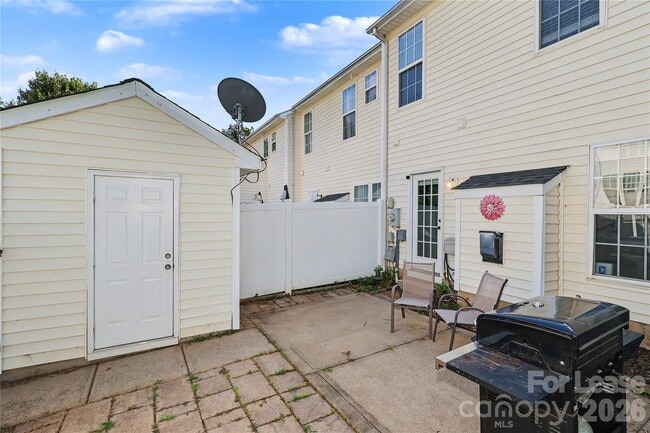 Building Photo - 9446 Cadman Ct