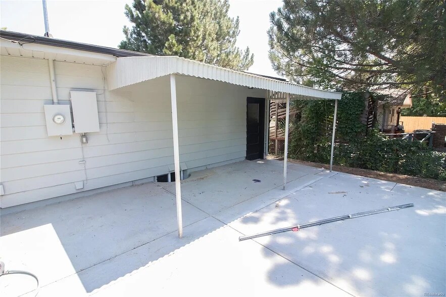 Building Photo - 7351 Decatur St