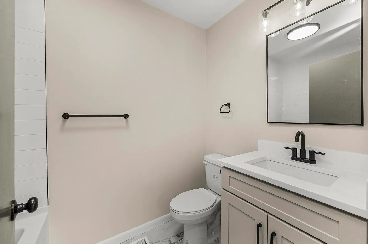 Building Photo - 5702 Brentwood Meadows Cir