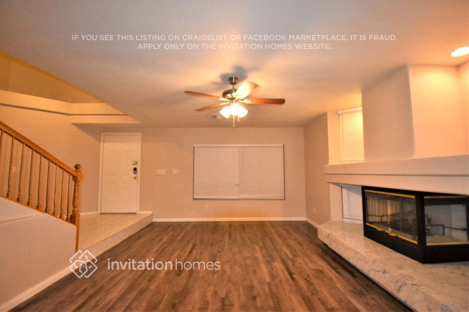 Building Photo - 8637 W Gilmore Ave