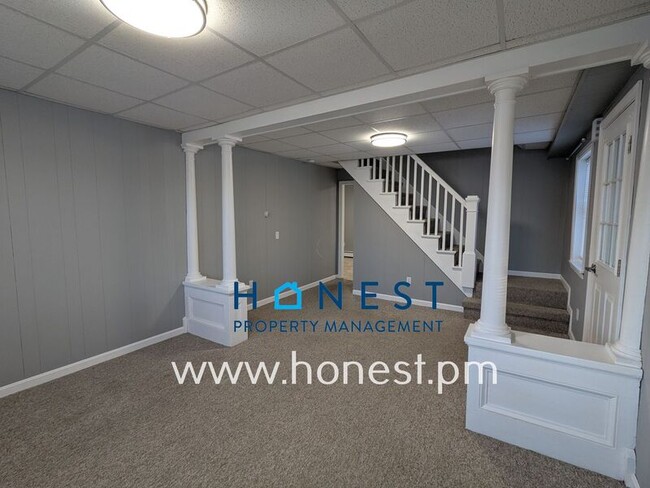 Building Photo - 83 Kennedy Memorial Dr