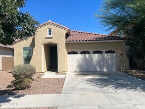 Building Photo - 10320 W Yuma St