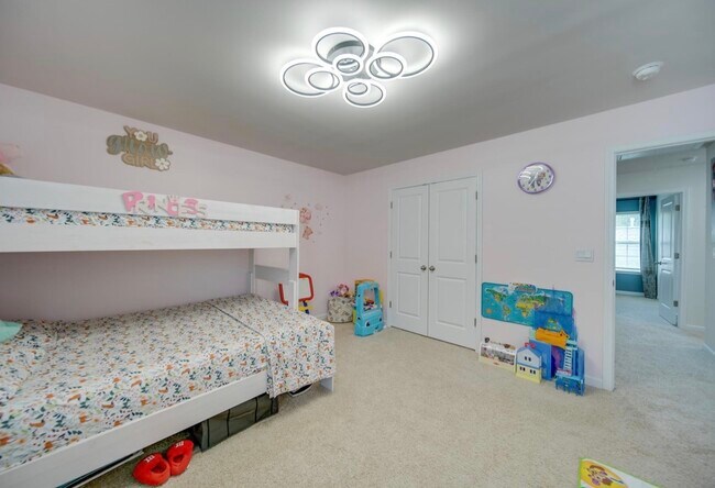 Building Photo - 9609 Margrave Dr