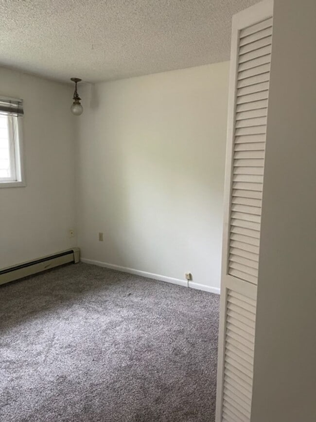 Building Photo - 2 Bedroom Apartment for Rent in Bozeman!