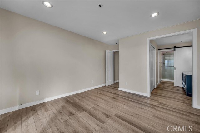 Building Photo - 535 Esplanade