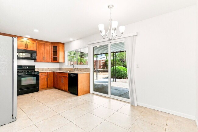 Building Photo - 7400 Pennington Way