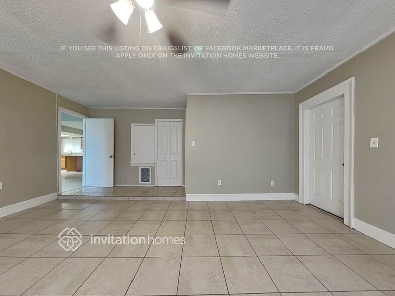 Building Photo - 3713 Coppertree Cir