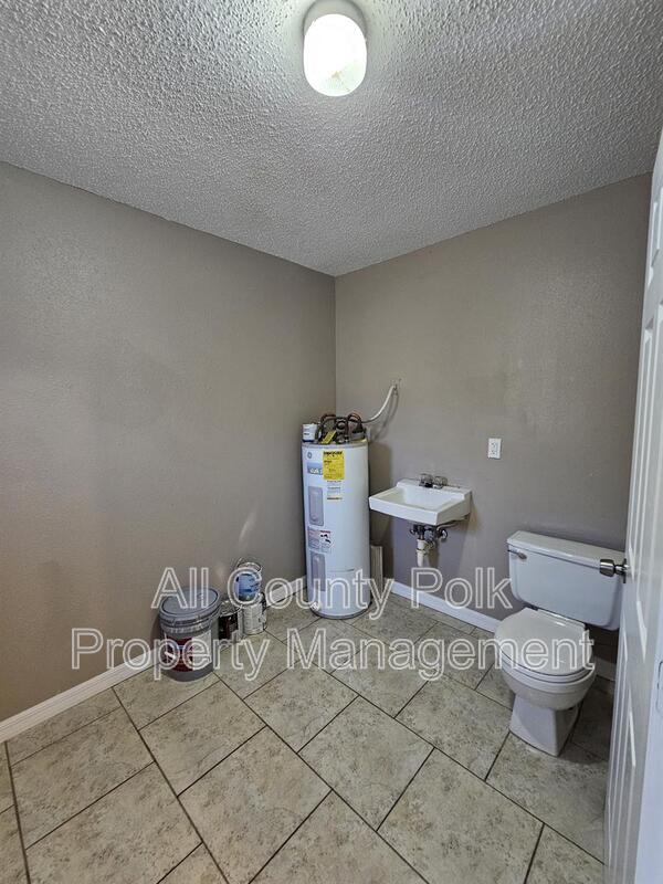 Building Photo - 4519 Ballentine Ct