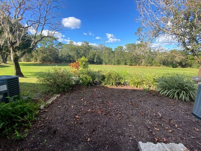 Building Photo - !!!Move In Special!!! 3/2.5 IN BEACON HILL...