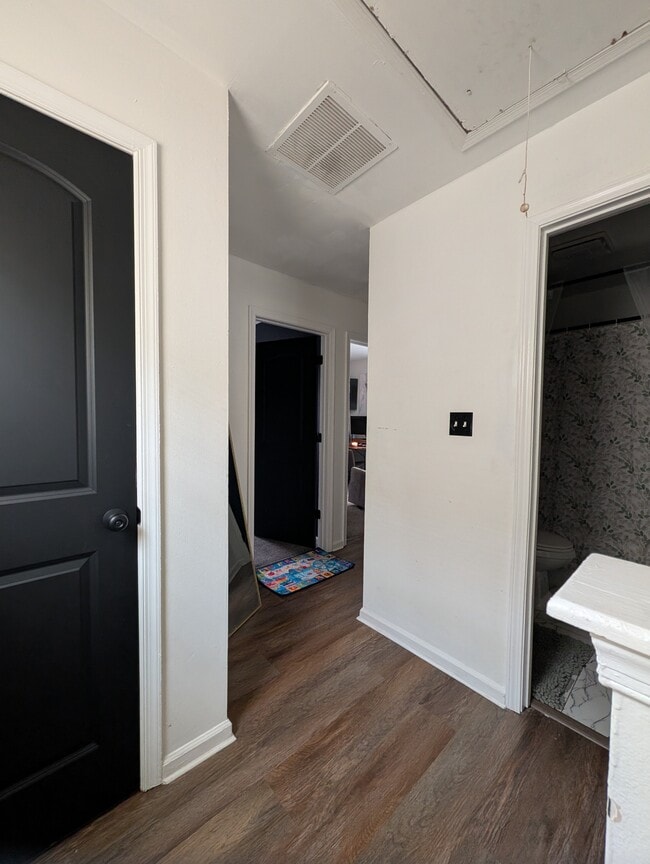 Building Photo - 52 Buxton Ave