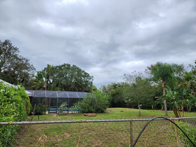 Building Photo - 4910 Ralls Dr