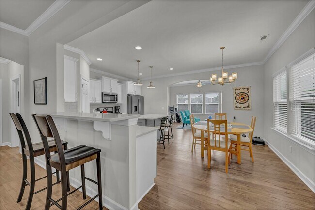 Building Photo - 4161 Druids Glen Dr