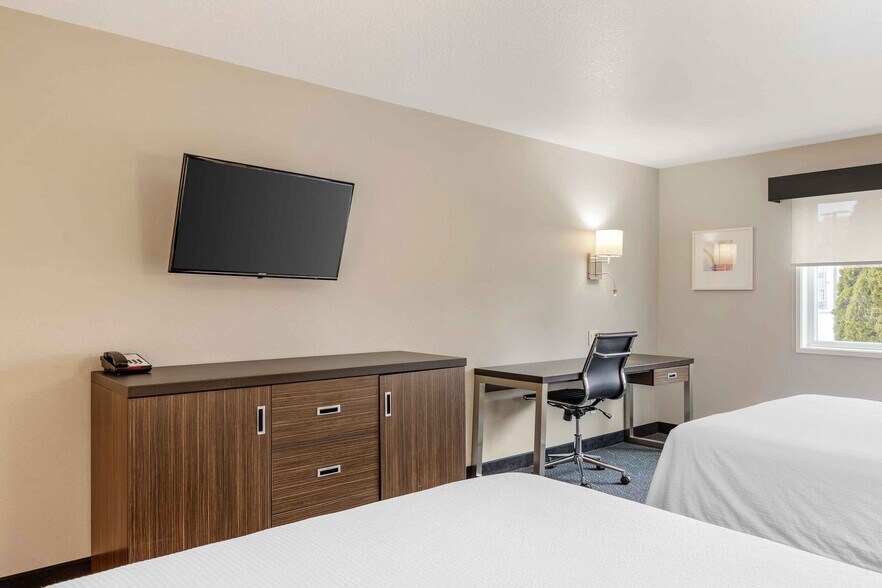 Building Photo - Furnished Studio-Trimark University Housing Hotel