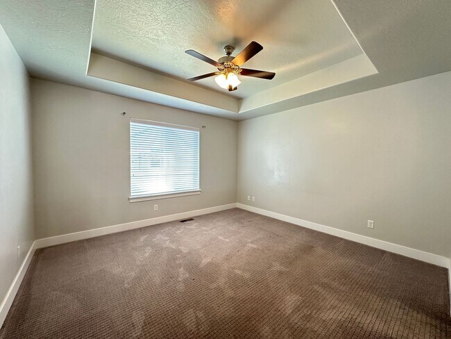 Building Photo - Great Home in Lehi Now Available!