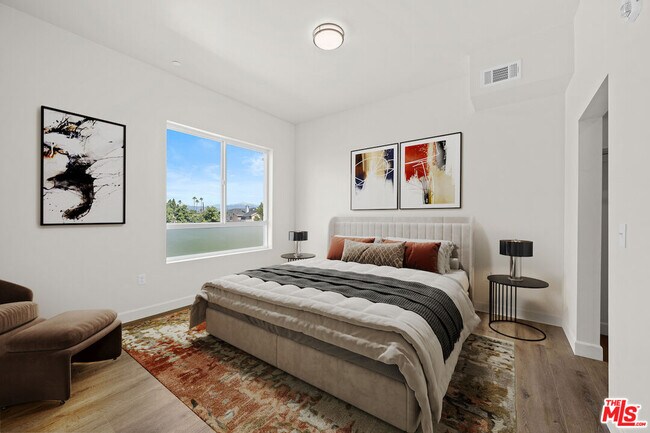 Building Photo - 7411 Artesia Blvd