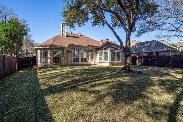 Building Photo - 2724 Lakehollow Ln