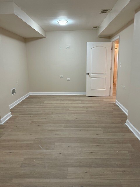 Building Photo - 1253 S Tripp Ave