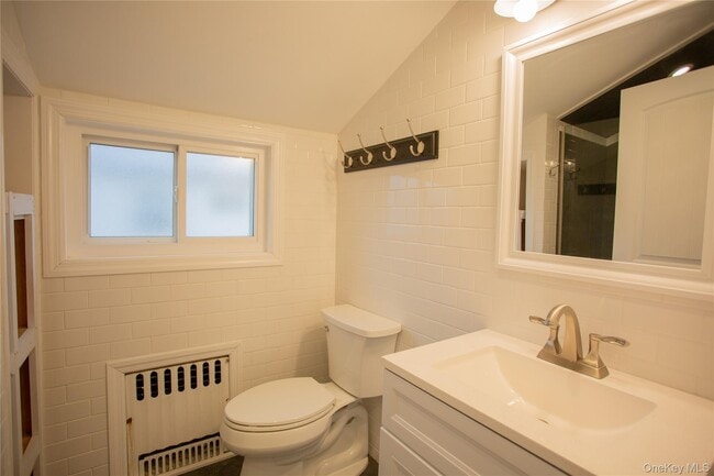 Building Photo - 105 Pacific Blvd