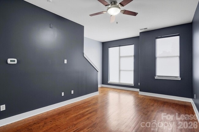 Building Photo - 440 N McDowell St