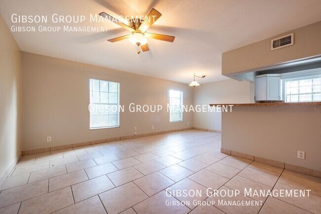 Building Photo - 1240 NW 6th Ave