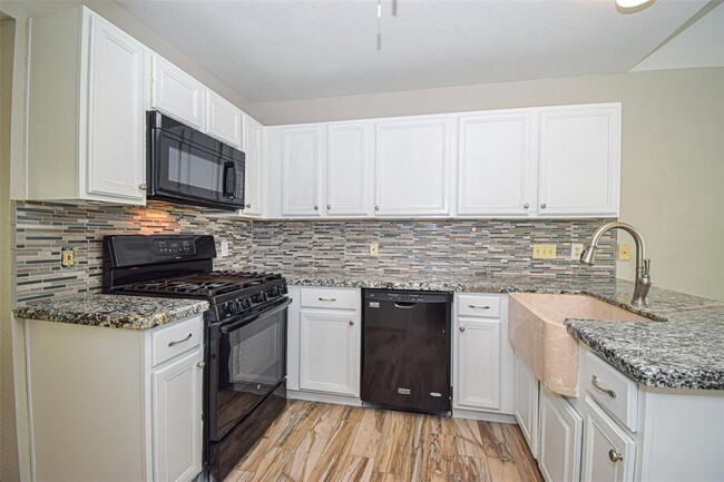 Building Photo - 2203 Friarwood Trail