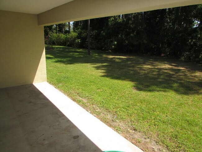 Building Photo - Large Indian Trails Single Family Home
