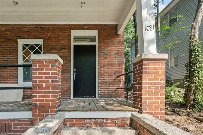 Building Photo - 1081 McMillan St NW