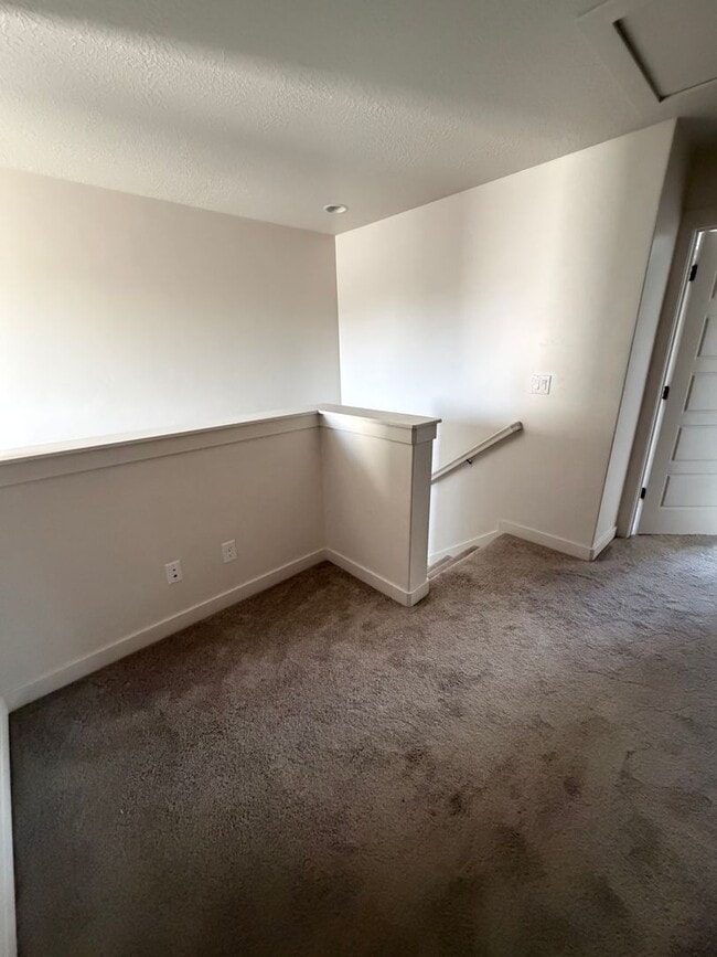 Building Photo - 1407 W 11380 S