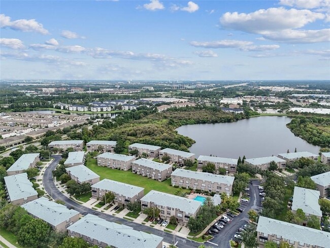 Building Photo - 2503 Middleton Grove Dr