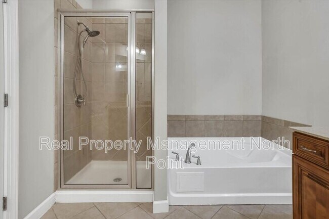 Building Photo - 3026 Eltham Pl