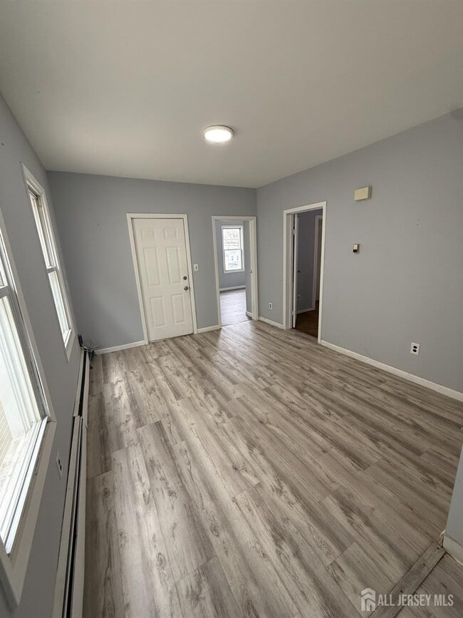 Building Photo - 80 1st St