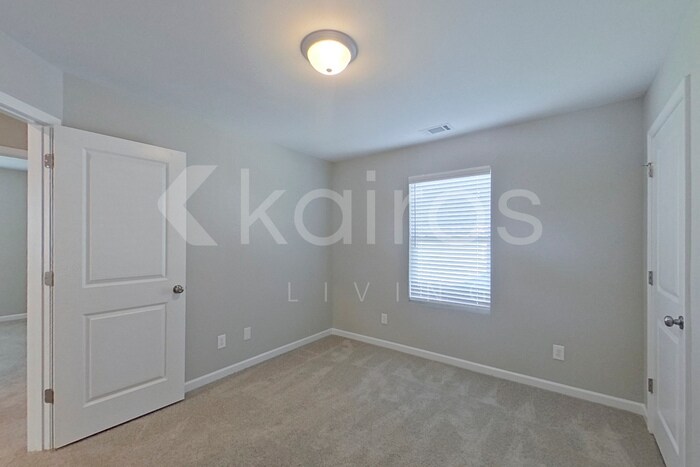 Building Photo - 151 Williams Ln