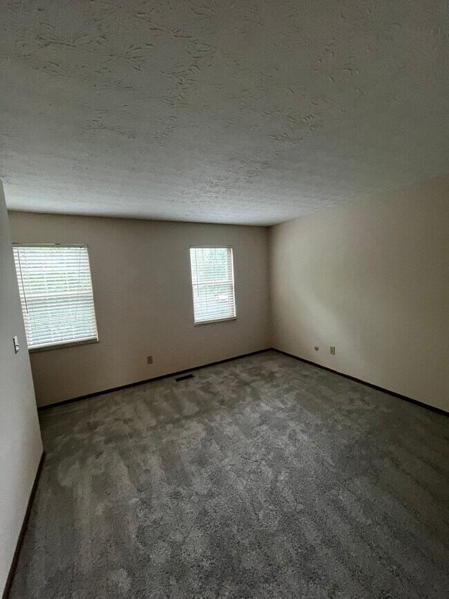 Building Photo - 5894 Aqua Bay Dr