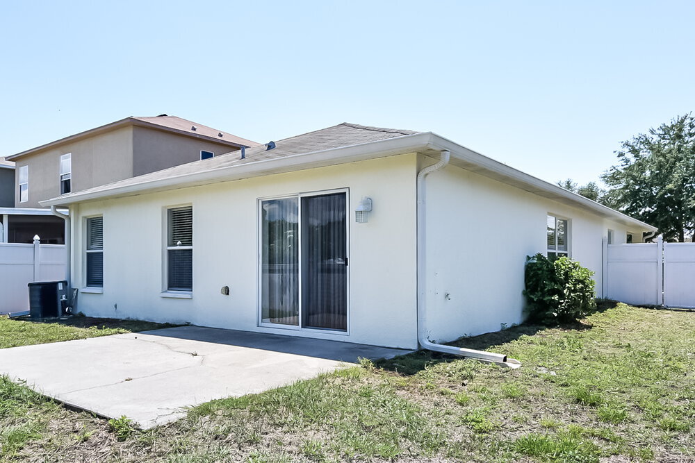 Building Photo - 8065 Canterbury Lake Blvd