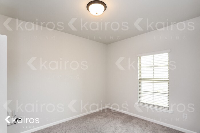 Building Photo - 23248 Cinder Dr