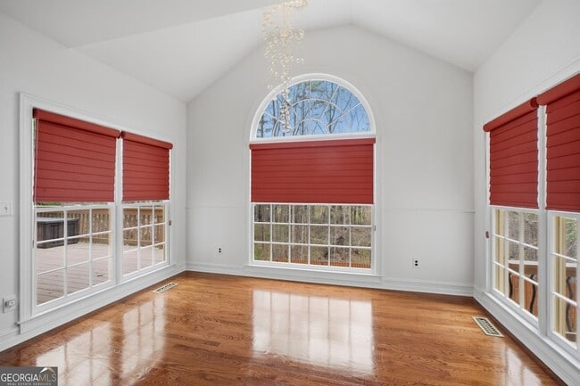 Building Photo - 3303 Greencastle Chase NE