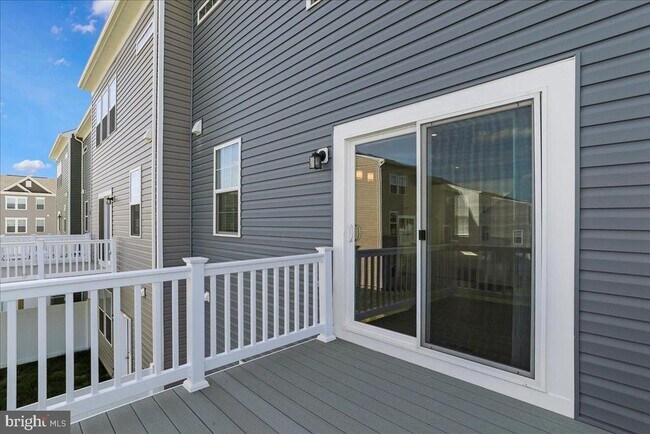 Building Photo - 21 Stafford Pl