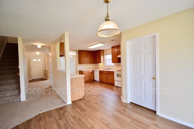 Building Photo - 10527 Cub Haven