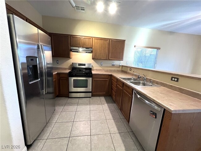 Building Photo - 9145 Murmuring Tide Ave