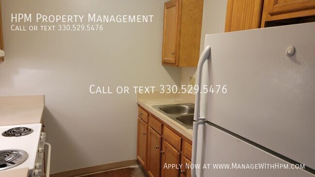 Building Photo - 82 1st St SE