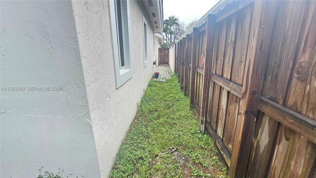 Building Photo - 3520 NE 3rd Dr