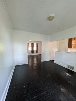 Building Photo - Section 8 approved 3 bed 1 bath home in McKeesport!